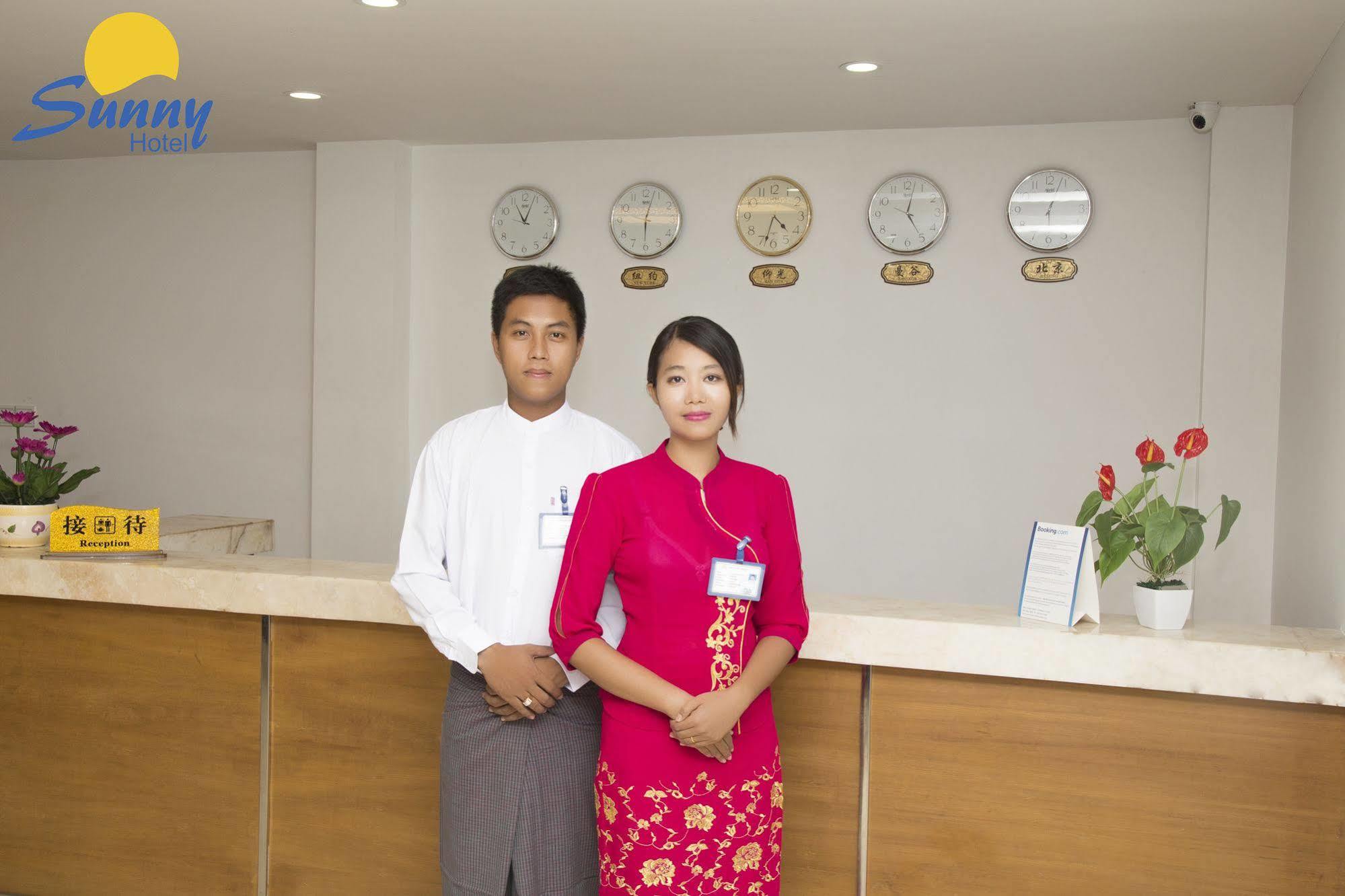 Hotel Sunny Mandalay Eksteriør billede