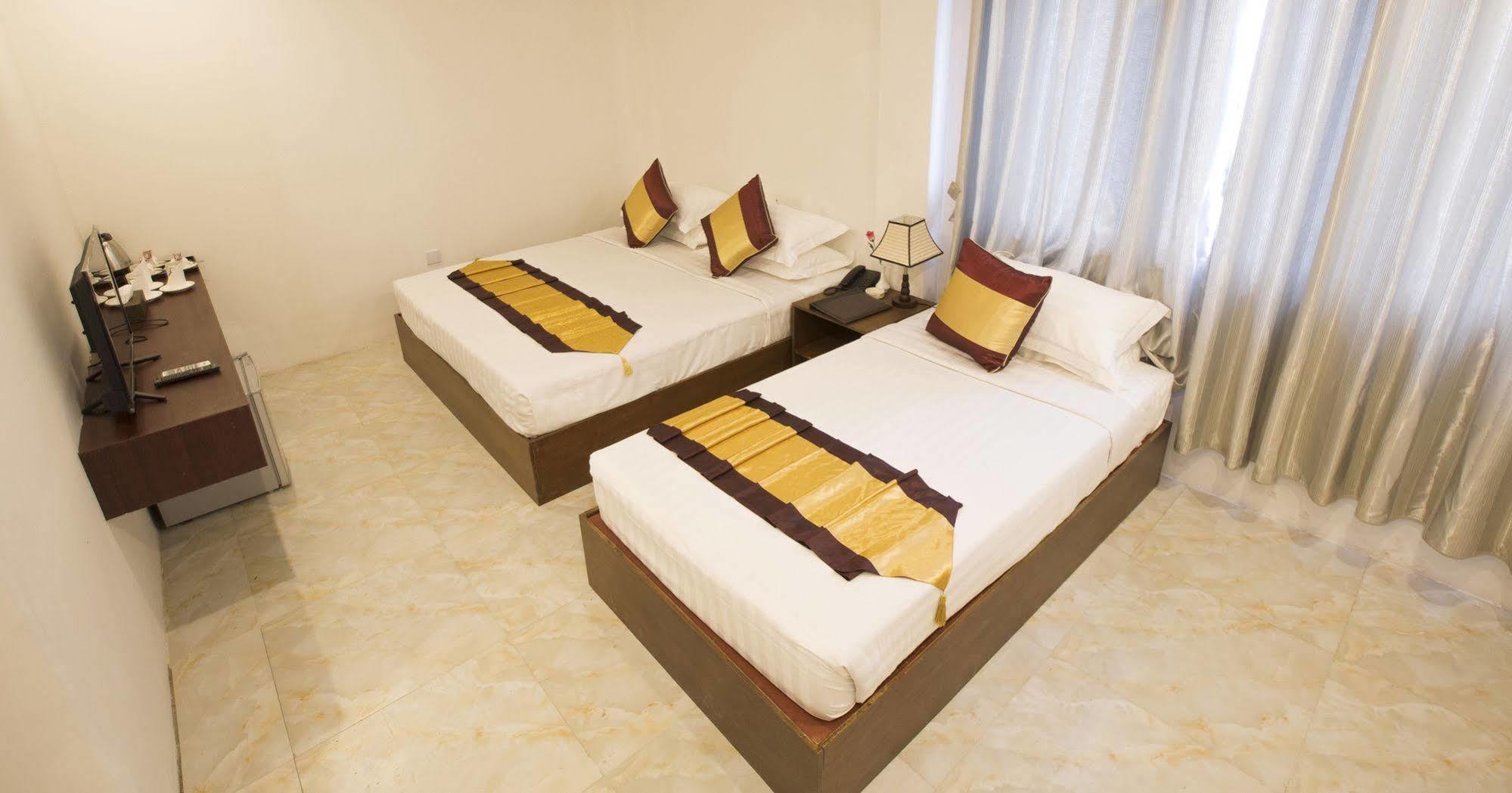 Hotel Sunny Mandalay Eksteriør billede
